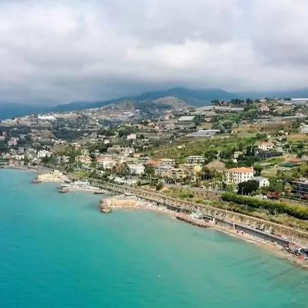 דירה Casa Nadi סנרמו